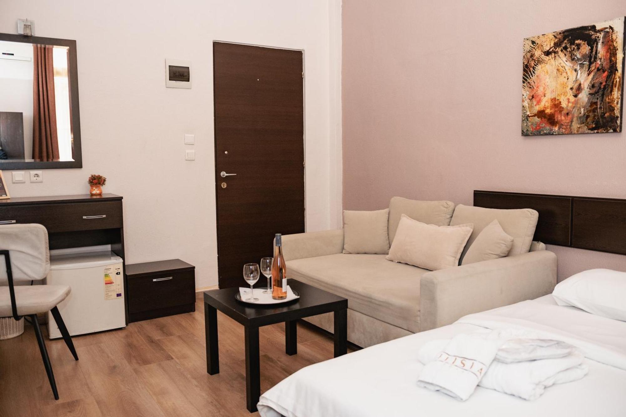 Hotel Ilisia Солун Екстериор снимка