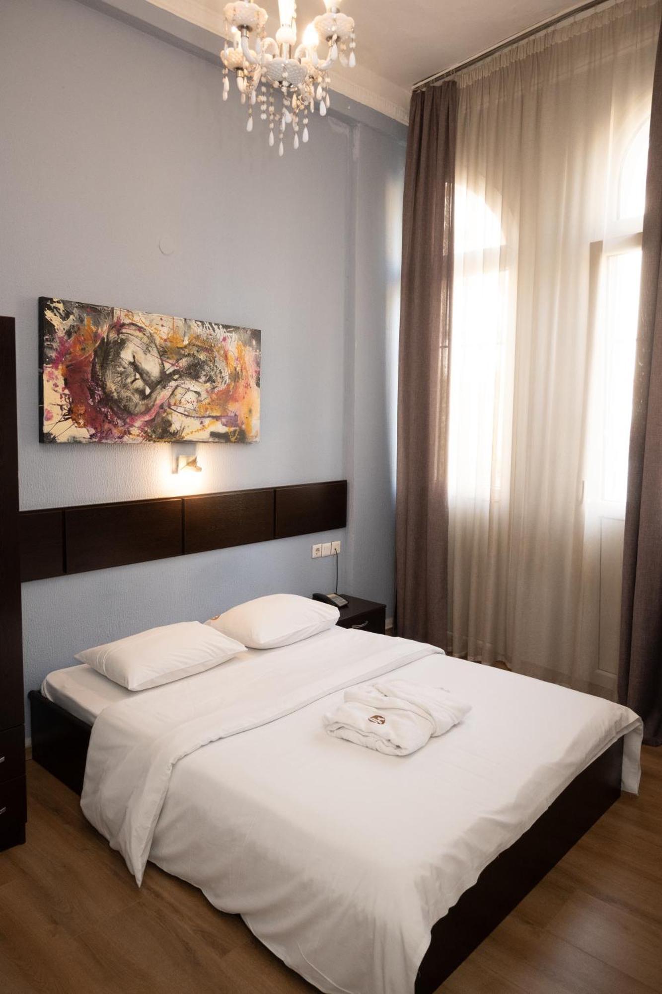 Hotel Ilisia Солун Екстериор снимка