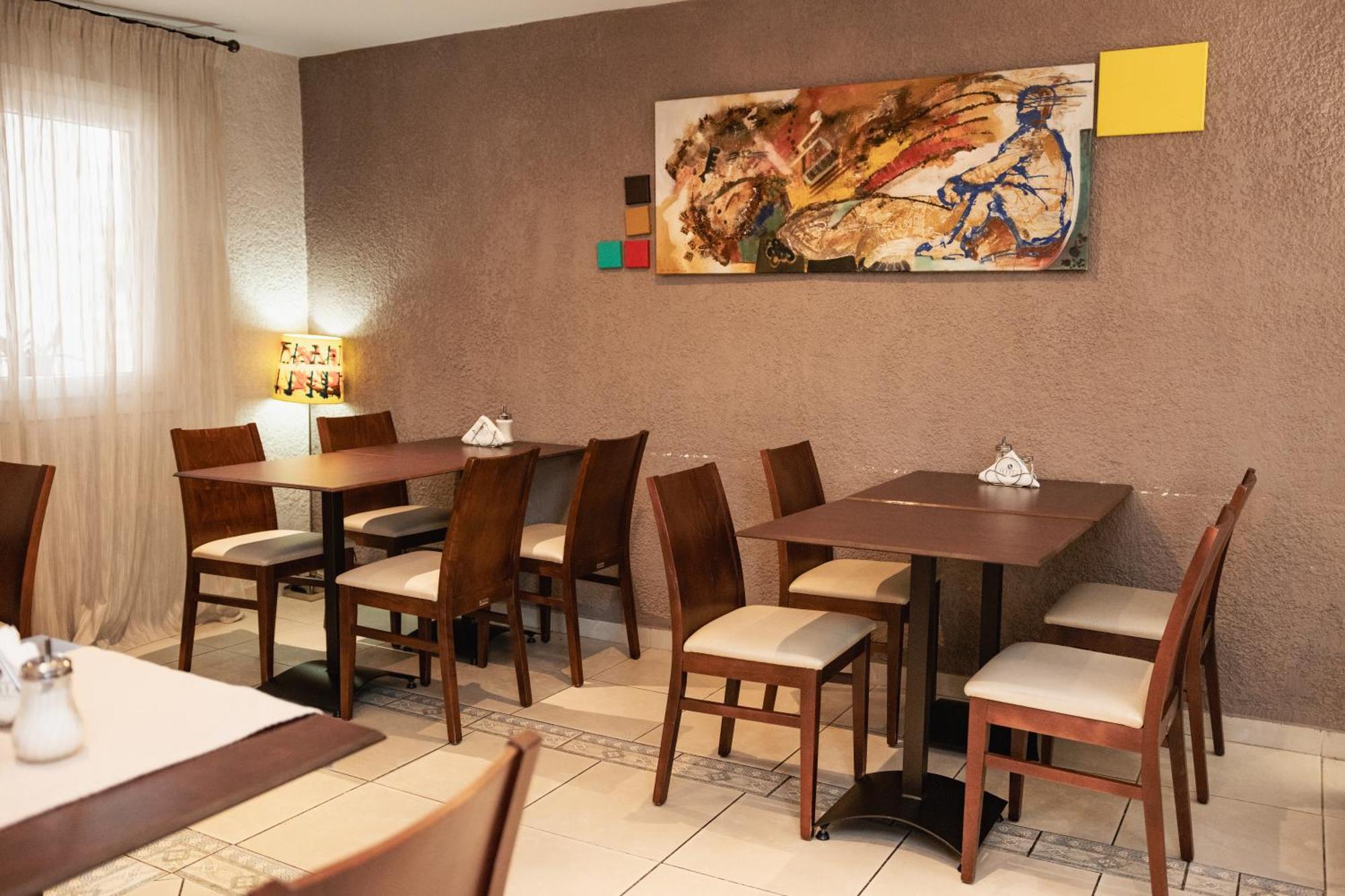Hotel Ilisia Солун Екстериор снимка