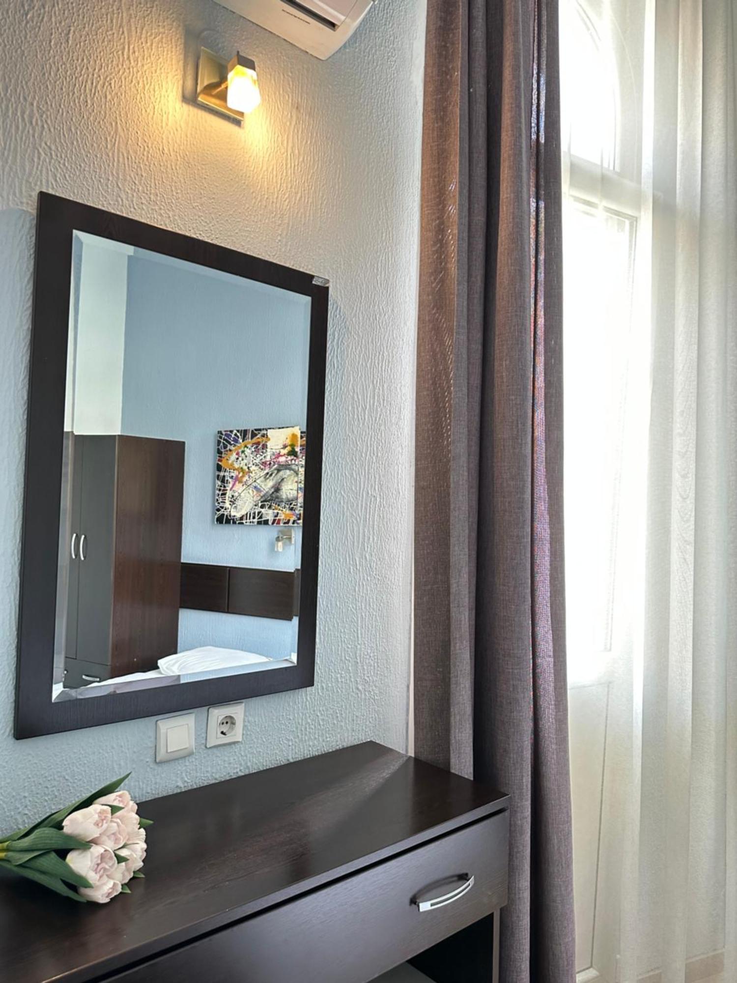 Hotel Ilisia Солун Екстериор снимка